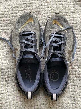 Nike zoom x invincible run 3 running sneakers